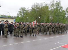Uroczyste przekazanie obowiązków Dowódcy w 44. Bazie Lotnictwa Morskiego w Siemirowicach