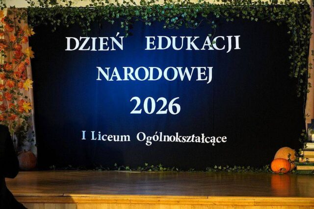Uroczyste obchody Dnia Edukacji Narodowej w I Liceum Ogólnokształcącym w Lęborku Uroczyste obchody Dnia Edukacji Narodowej w I Liceum Ogólnokształcącym w Lęborku